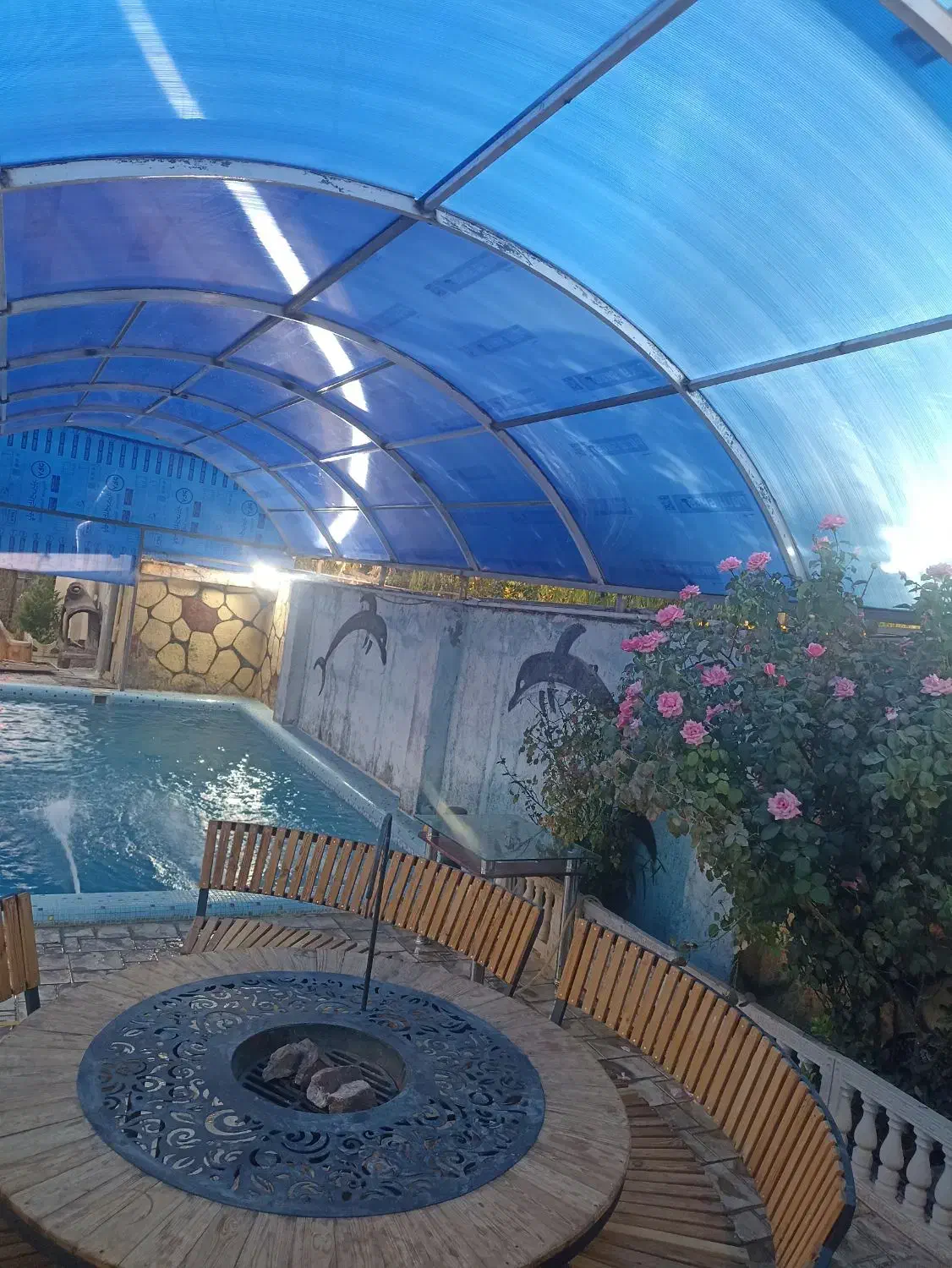 اجاره روزانه باغ ویلا استخر سرپوشیده امشب خالی|اجارهٔ کوتاه‌مدت ویلا و باغ|رباط‌کریم, منجیل آباد|دیوار