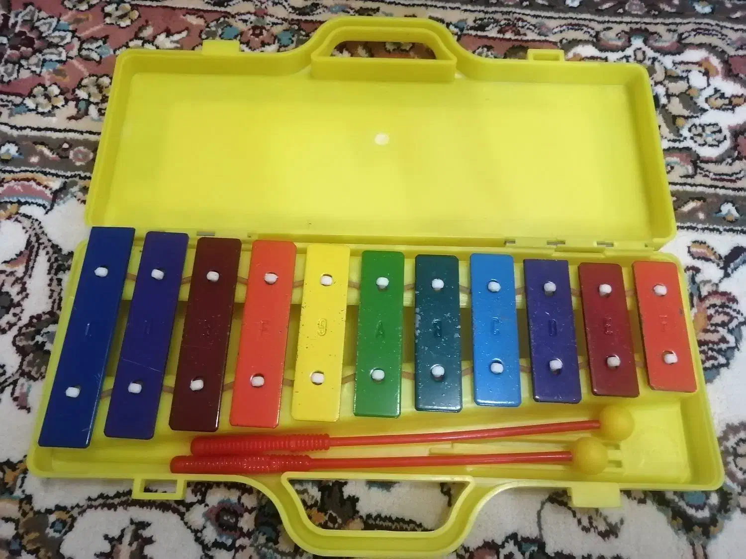 بلز فروزنده|سازهای بادی|یزد, |دیوار