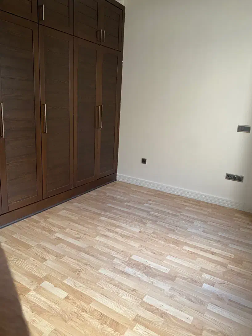 ۱۶۰ متر ، سه خواب ، خیابان سپند