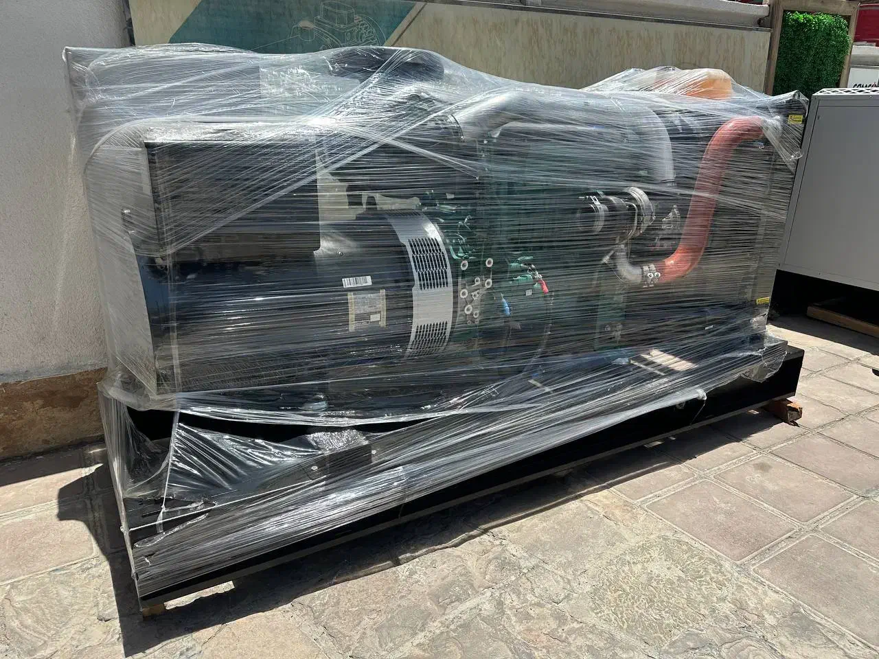 دیزل ژنراتور های بادوین /ولوو ۲۰ کاوا تا ۱۰۰۰ کاوا|ماشینآلات صنعتی|گرمدره, |دیوار