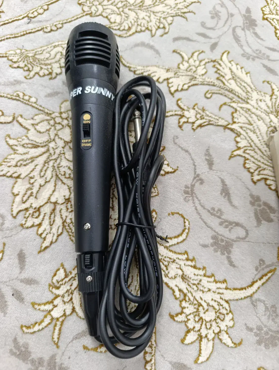 میکروفن سیم دار داینامیک|صوتی و تصویری|اصفهان, بهارستان|دیوار