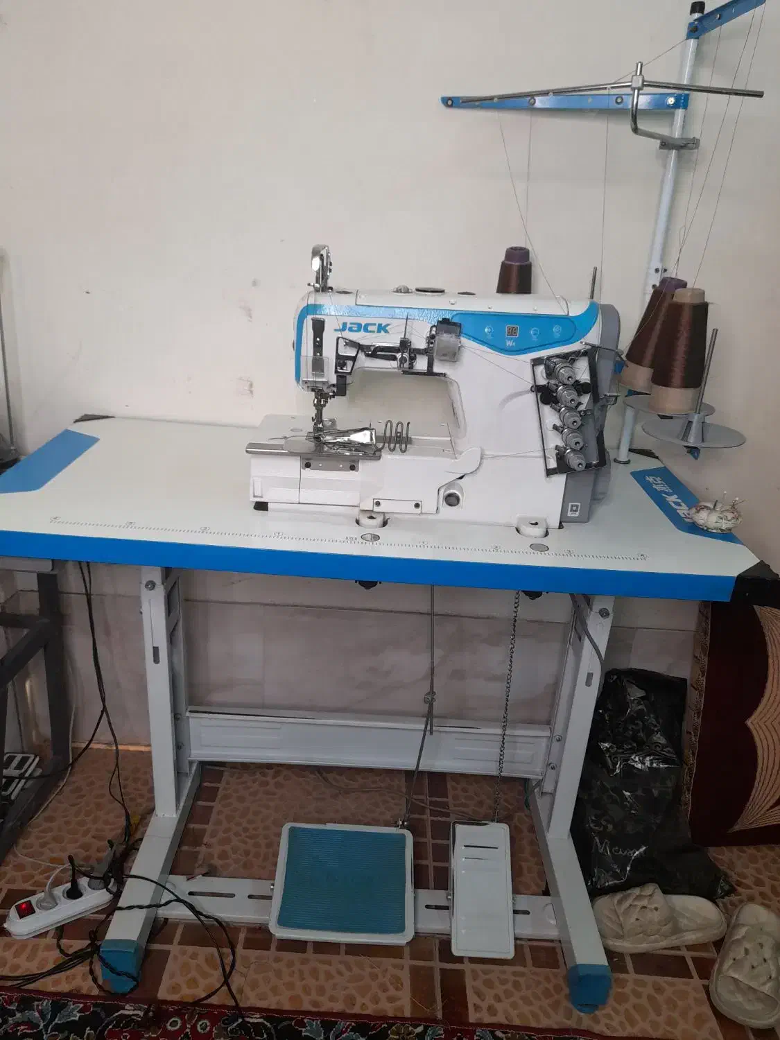 چرخ میاندوز صنعتی جکw4|چرخ خیاطی و ریسندگی|ساری, |دیوار