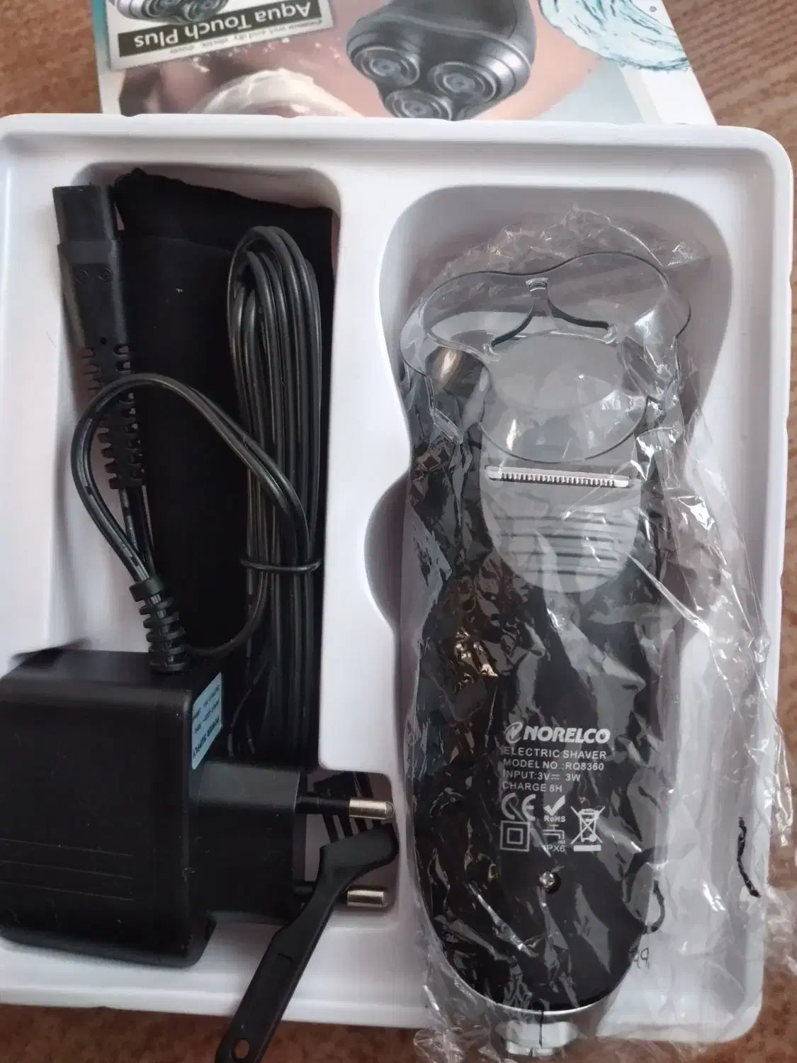 ماشین اصلاح سه تیغ و خط زن نو اکبند|آرایشی، بهداشتی، درمانی|سراب, |دیوار