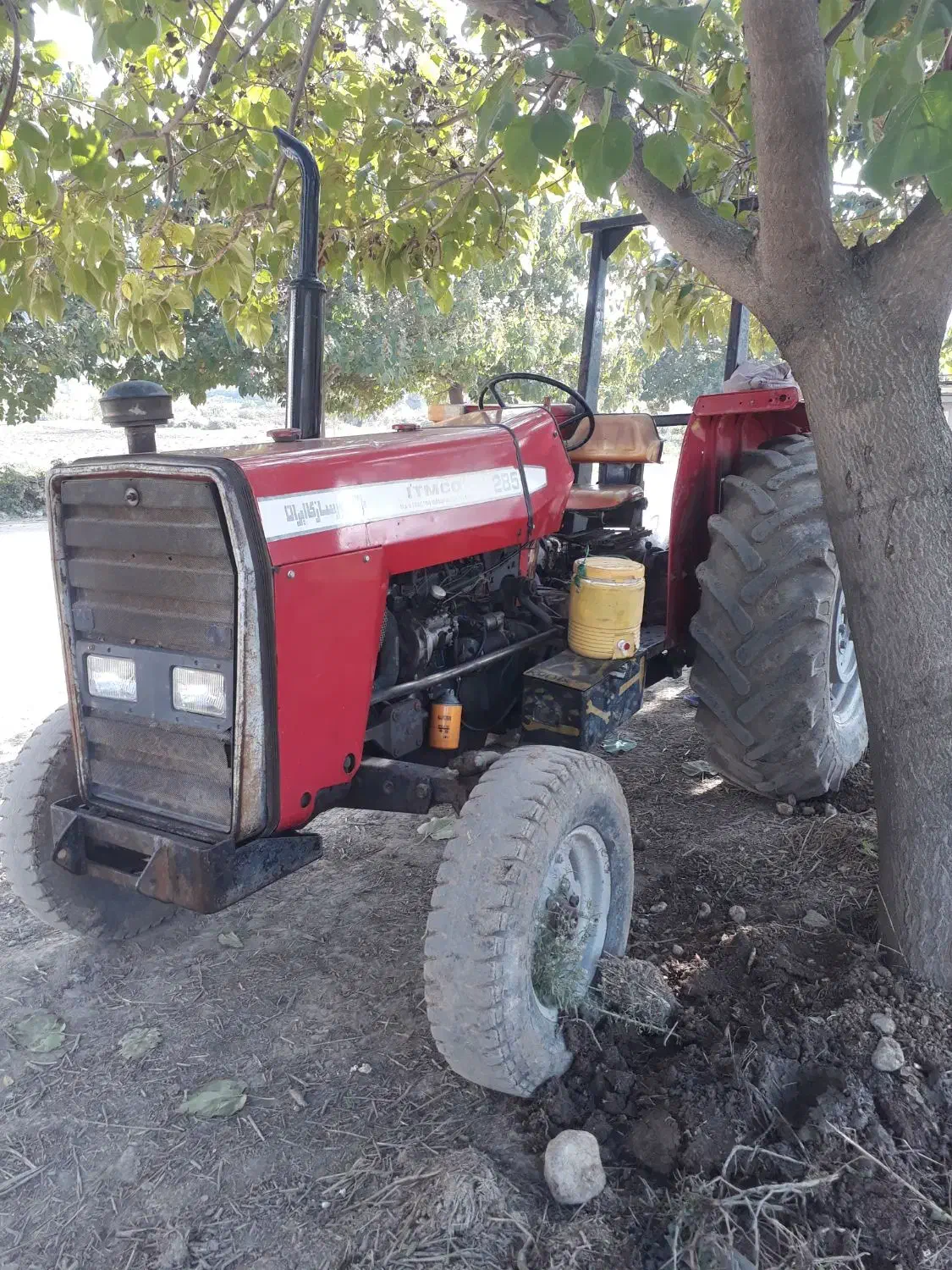 تراکتور مدل ۱۳۷۵ موتو انگلیسی تازه تعمیر اساسی|خودرو سنگین|گرگان, |دیوار