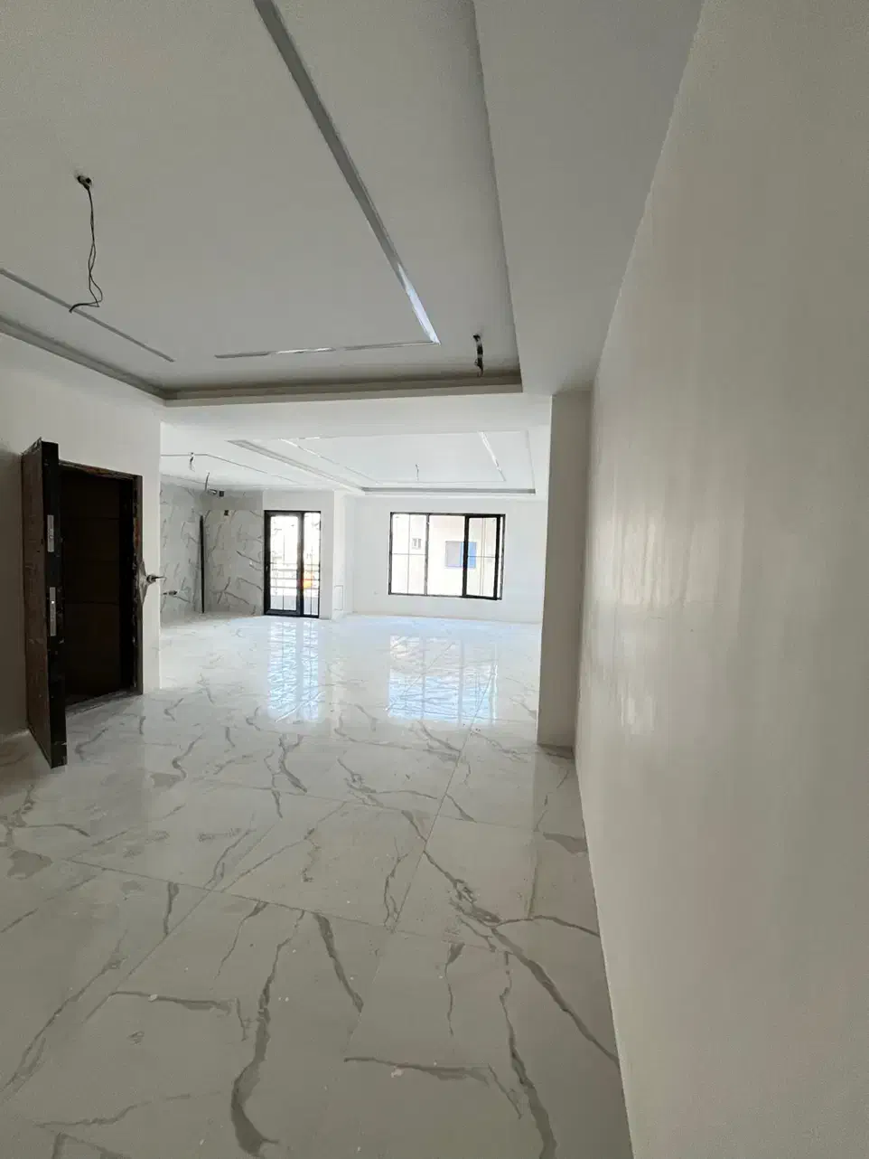 تک واحد۱۴۰متری بینظیر دوقدمی استخر|فروش آپارتمان|لاهیجان, گلستان|دیوار