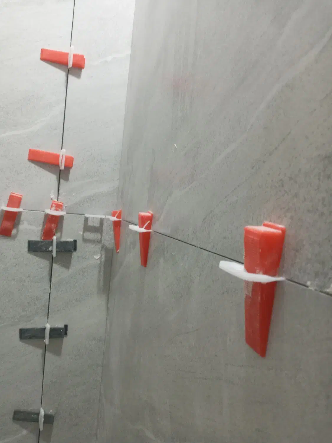 کاشی کاری وسرامیک، استخر، انواع سنگ|خدمات پیشه و مهارت|بروجرد, |دیوار