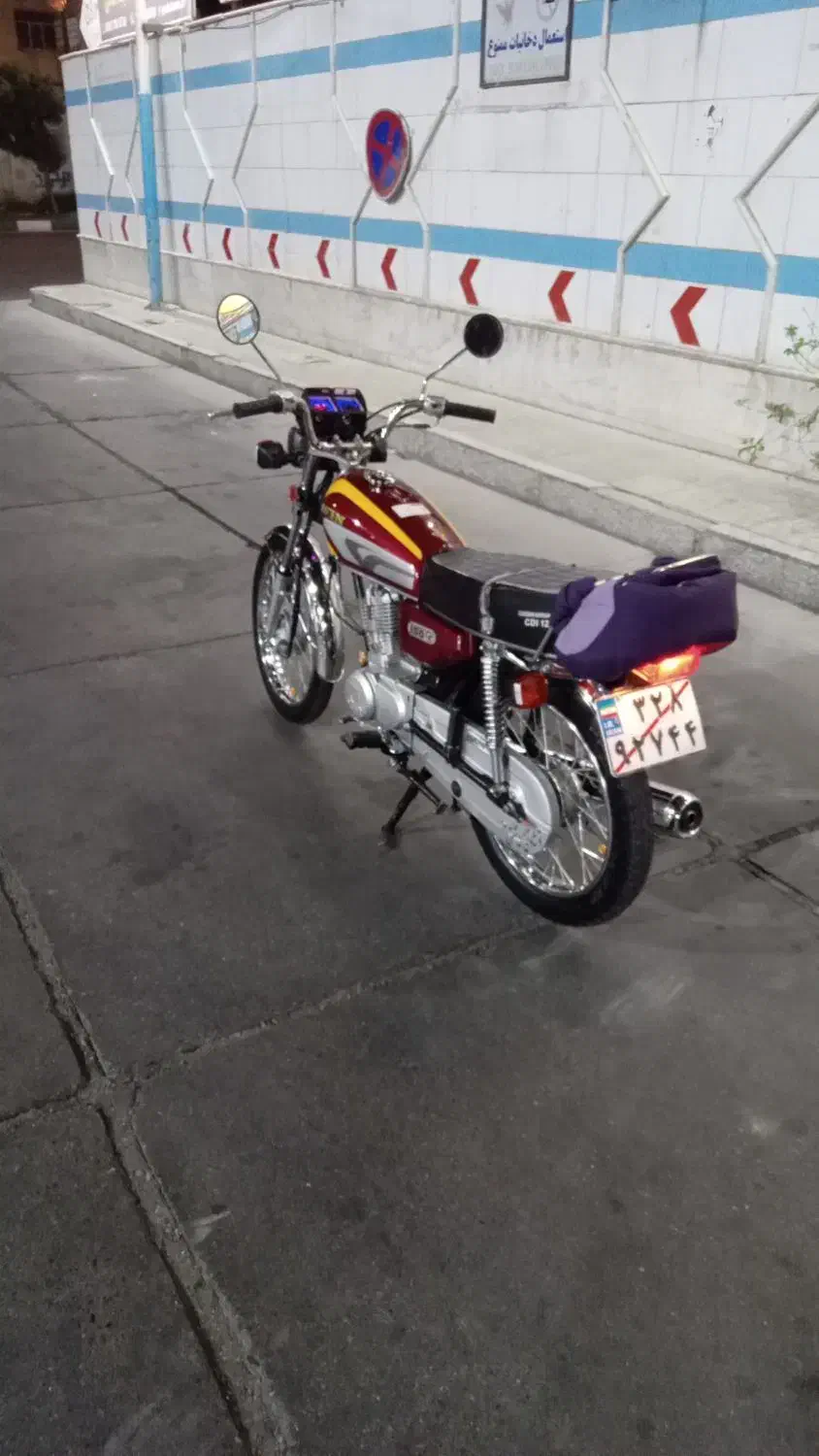 موتور هوندا ۱۲۵|موتورسیکلت|محمدشهر, عباس آباد|دیوار