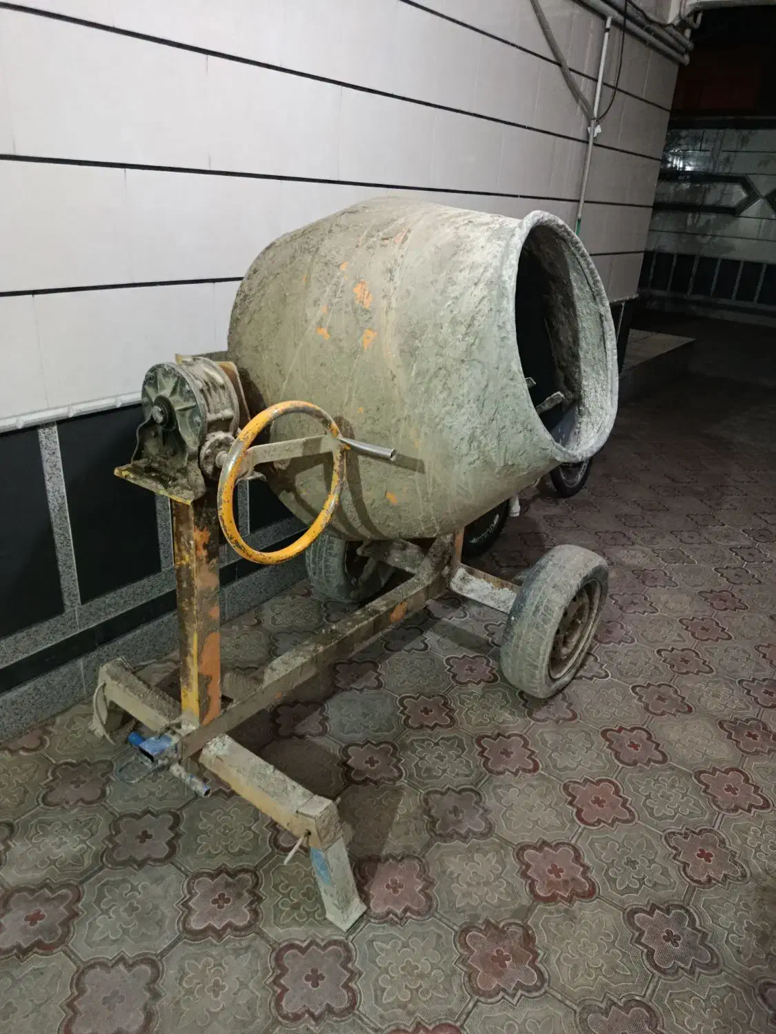 بتونر|مصالح و تجهیزات ساختمان|یامچی, |دیوار