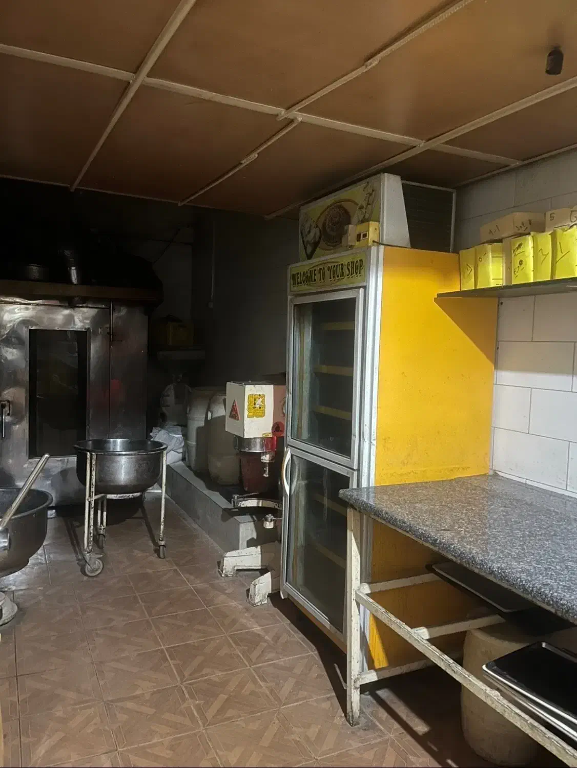 واگذاری کارگاه قنادی|فروشگاه و مغازه|تاکستان, |دیوار