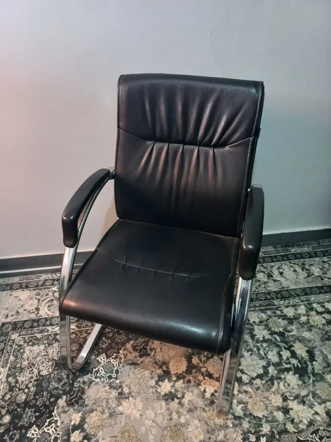 صندلی اداری|مبلمان اداری|اهواز, ۲۵۴دستگاه|دیوار