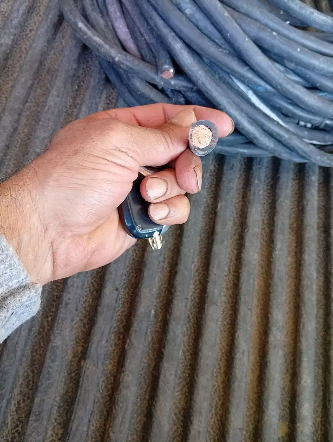 کابل جوشکاری نمره ۱۶|ابزارآلات|زرند, |دیوار