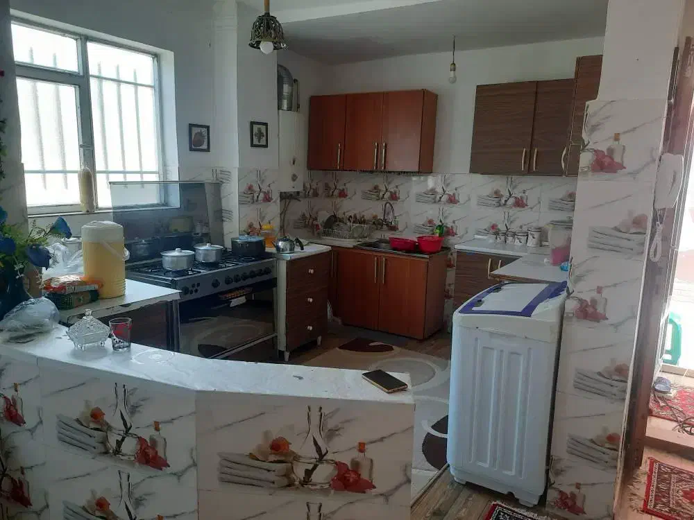 فروش خانه ویلایی100متری درخیابان مطهری لاهیجان|فروش خانه و ویلا|لاهیجان, خالو باغ|دیوار