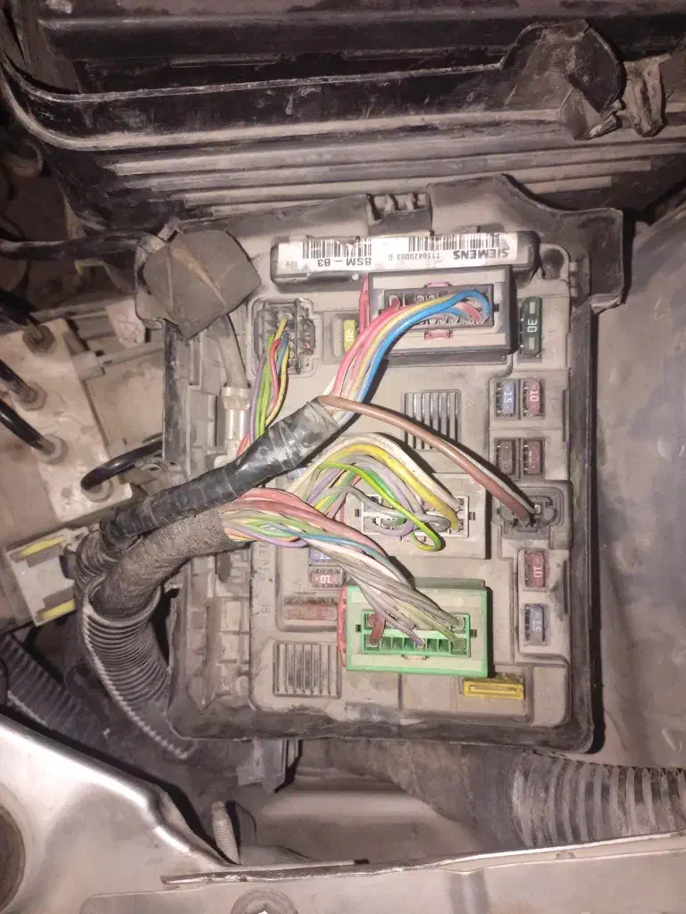 برق خودرو دیاگ تعمیر ایسیو یدک کش شبانه روزی|خدمات موتور و ماشین|سمنان, |دیوار