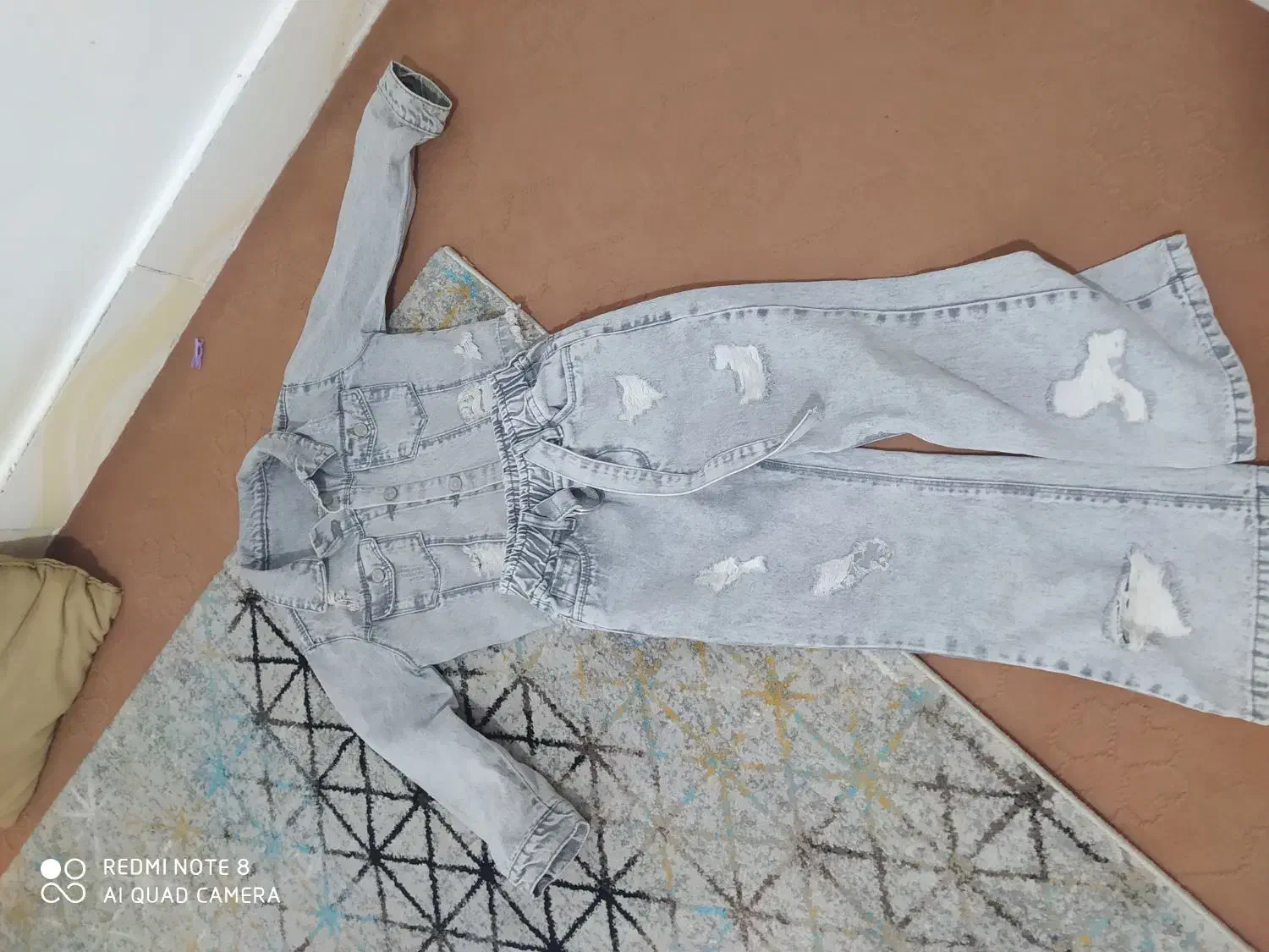 کت وشلوار لی درحد خیلی تمیز بدون پارگی|لباس|محمدیه-قزوین, |دیوار