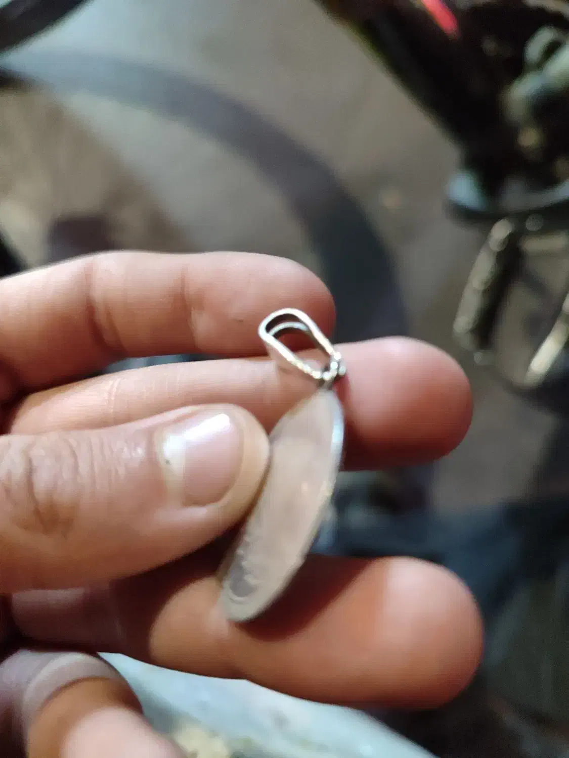 آویز گردن بند نقر|جواهرات|اردبیل, |دیوار