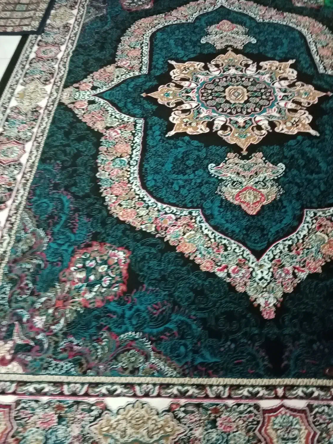 فرش|فرش|تربتحیدریه, شهرک ولیعصر|دیوار