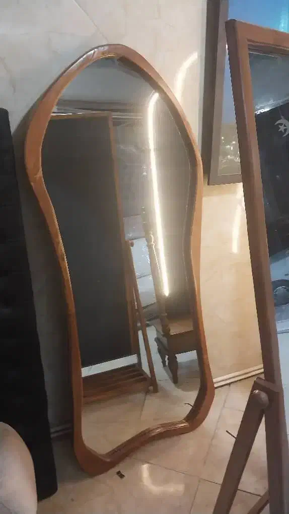 انواع اینه قدی|آینه|قدس, شهرقدس|دیوار