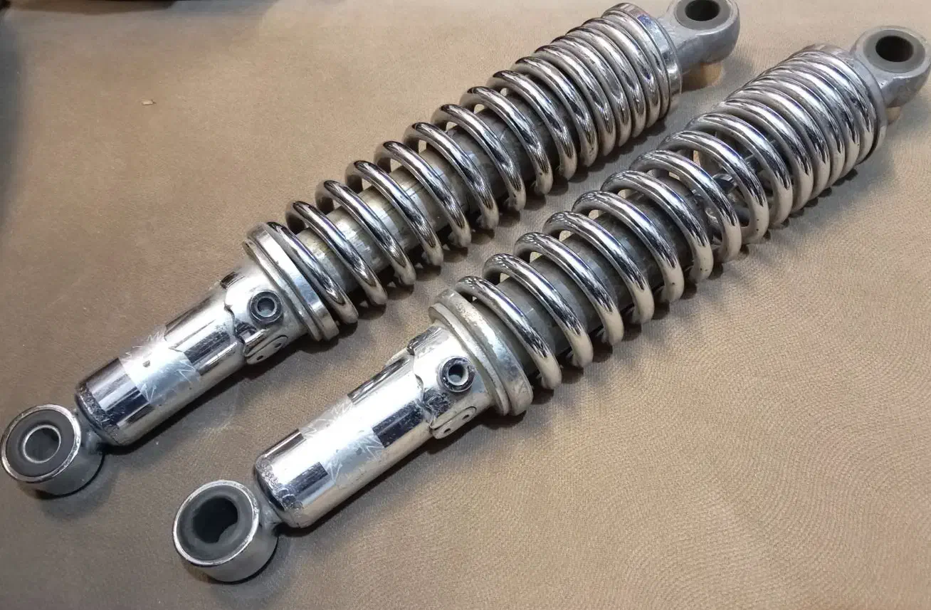 کمک فنر عقب موتور|قطعات یدکی و لوازم جانبی|تهران, جهاد|دیوار