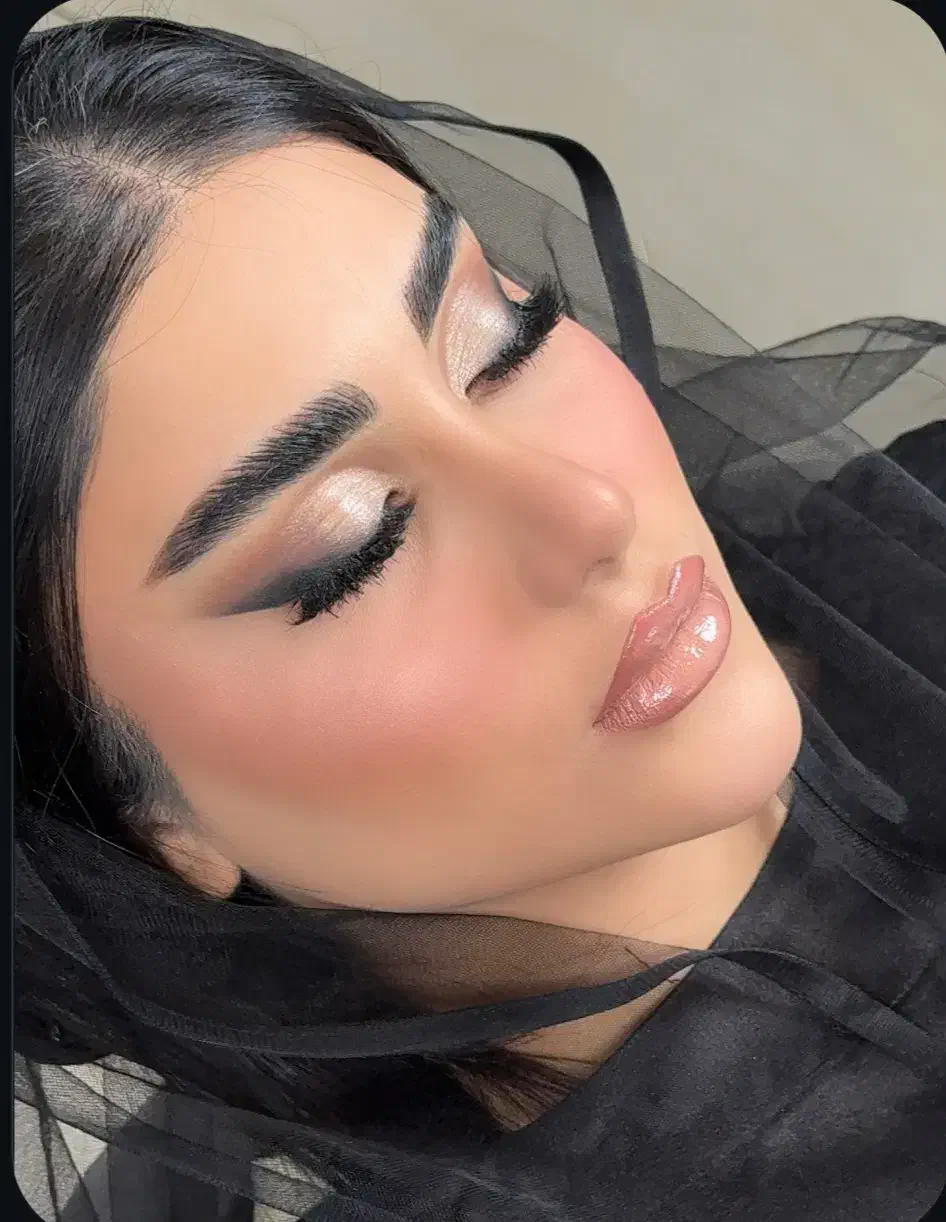 چشنواره یلدایی میکاپ عروس و همراهی|خدمات آرایشگری و زیبایی|مشهد, شهید معقول|دیوار