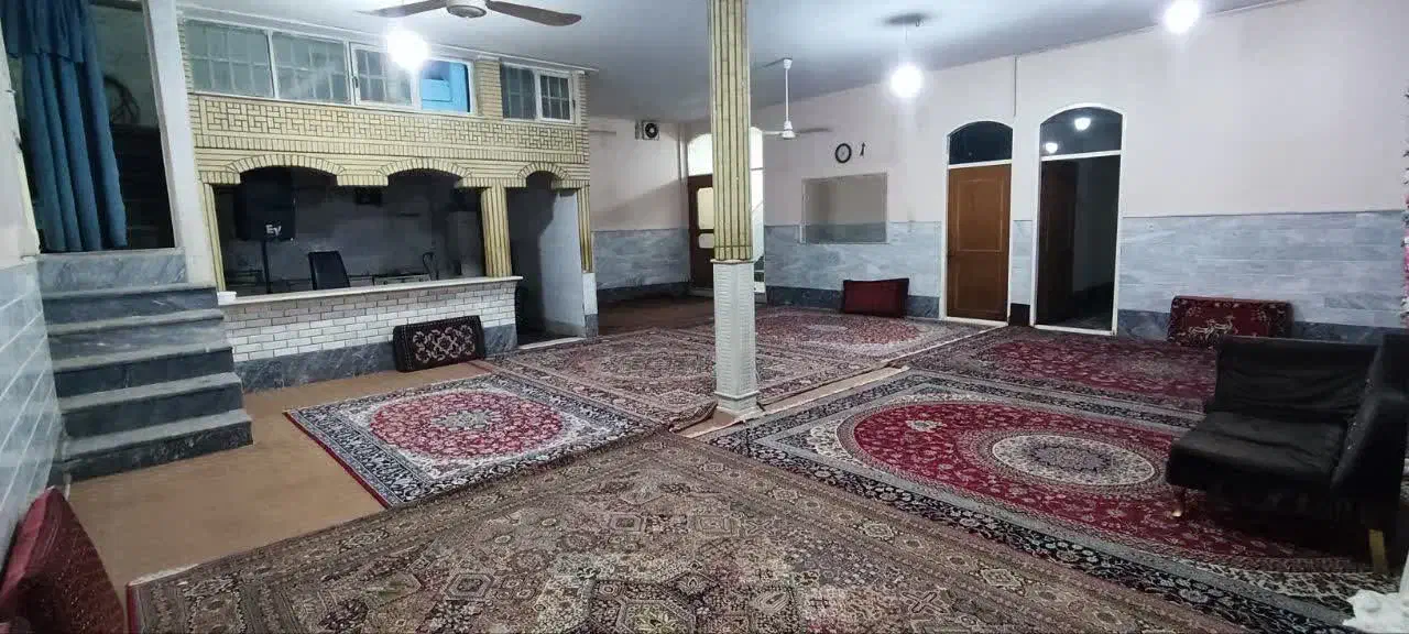 سالن ۱۲۰ متری مناسب کارگاه تولیدی سوهان پزی انبار|اجارهٔ دفتر کار، اتاق اداری، مطب|قم, شاه ابراهیم|دیوار
