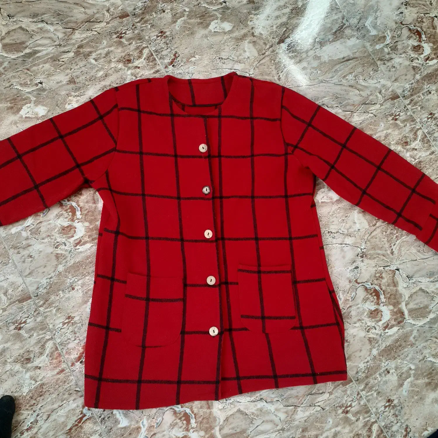 شگت چهارخانه|لباس|سنندج, |دیوار