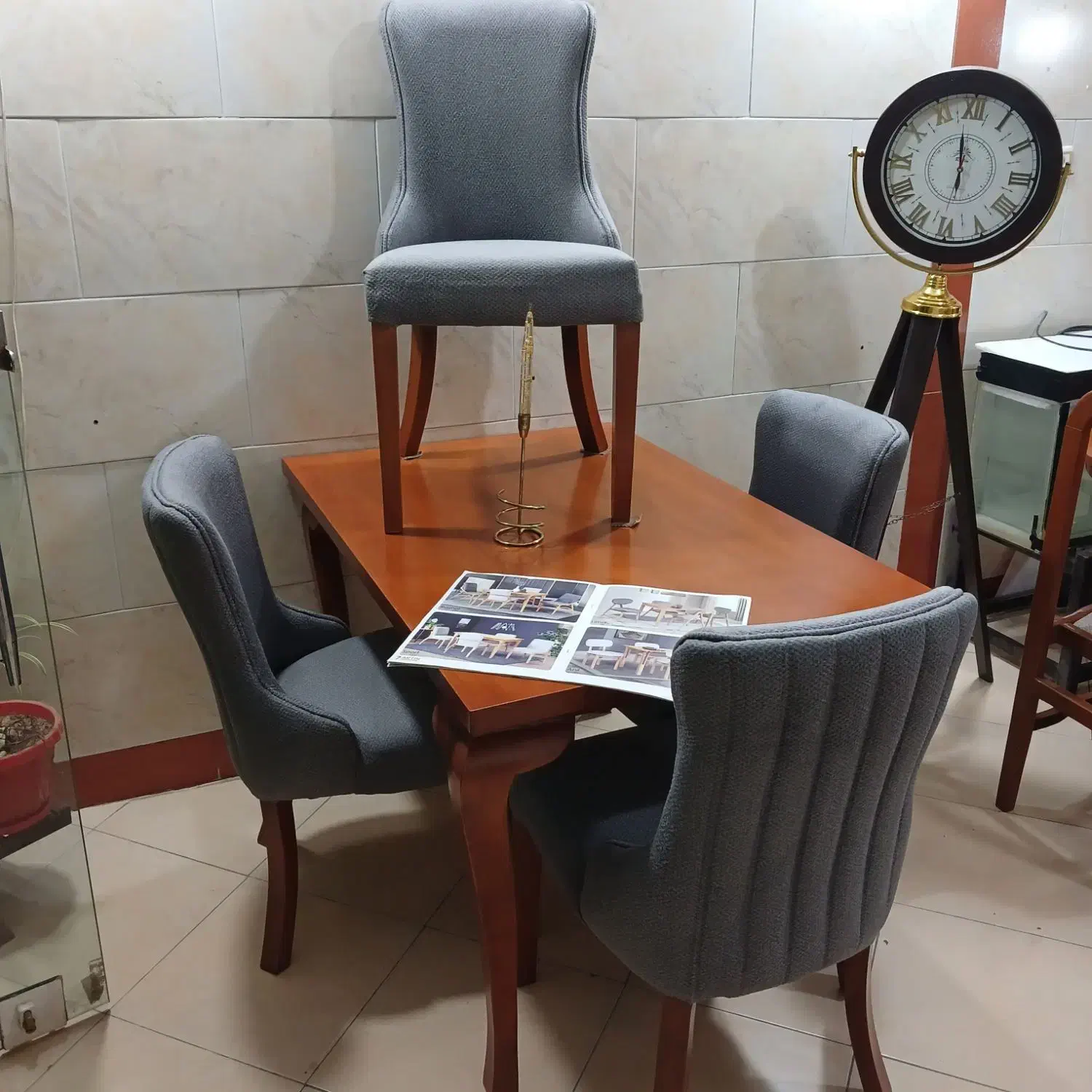 میزناهارخوری* ۴ نفره* بلک فرایدی|میز و صندلی غذاخوری|فردیس, منظریه|دیوار