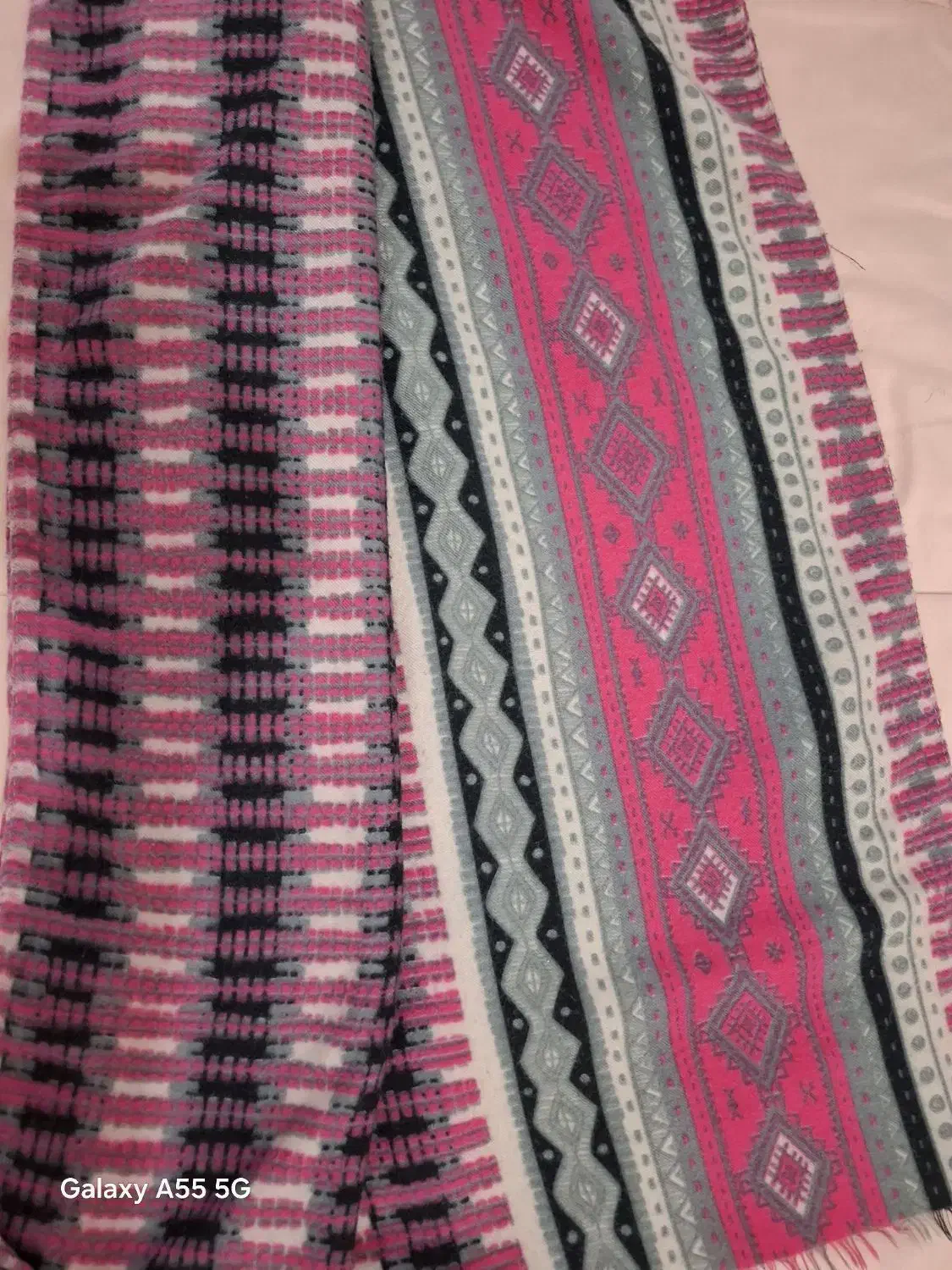 شال گرم ، شال و کلاه ، مانتو ، شومیز ، شال معمولی|لباس|کرمانشاه, |دیوار