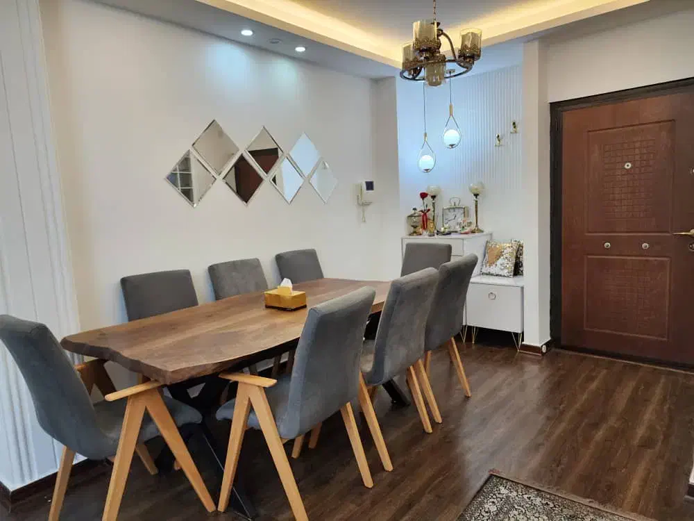 فروش واحد ۹۲ متری خیابان تهران|فروش آپارتمان|بندر انزلی, تهران|دیوار