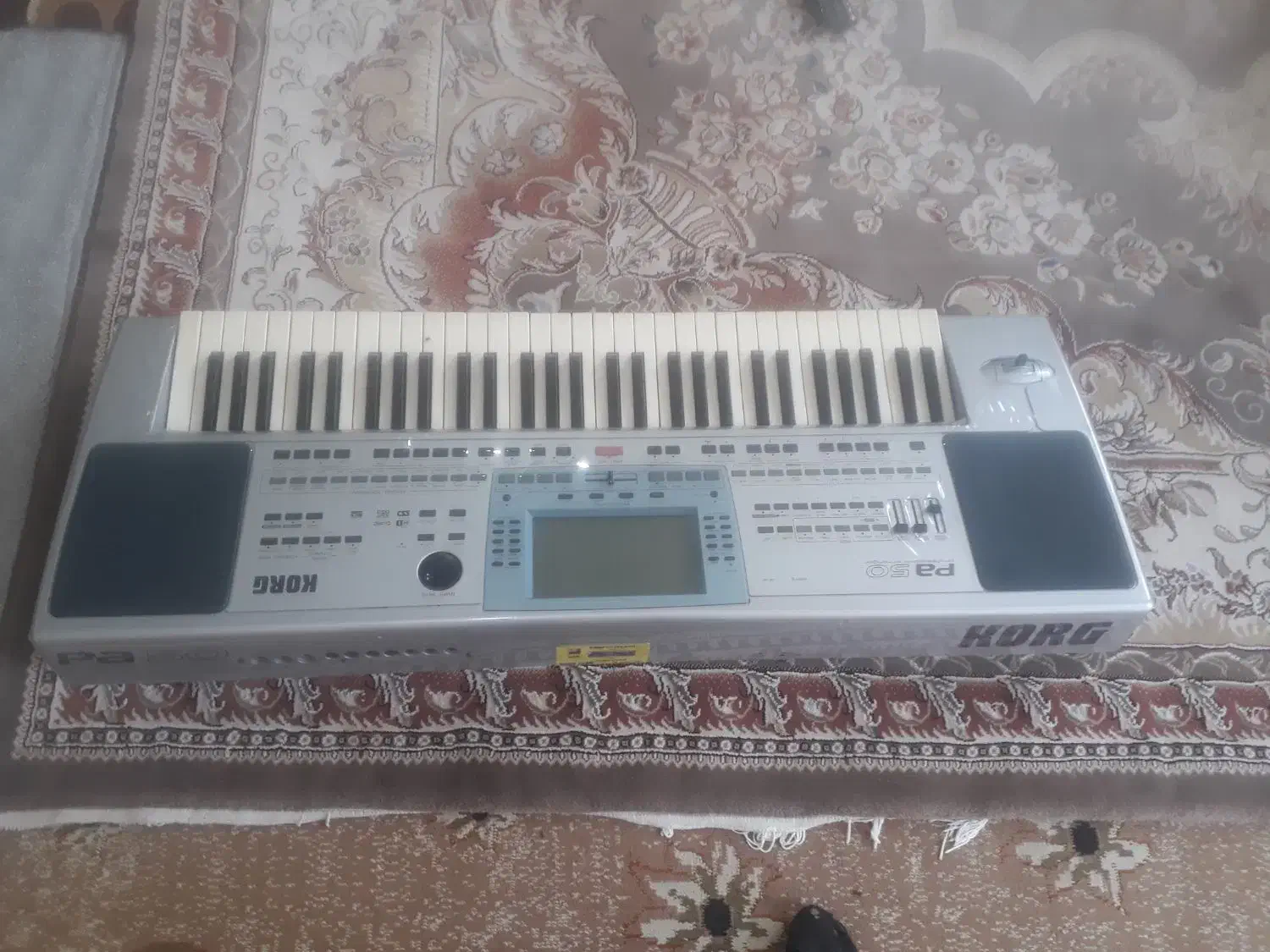 فروش کیبورد B50|پیانو، کیبورد، آکاردئون|آبسرد, |دیوار