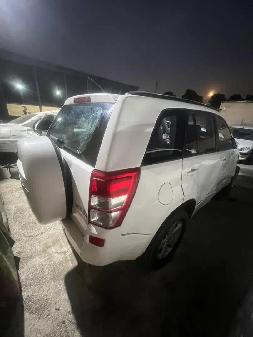 سوزوکی ویتارا تصادفی|خودرو سواری و وانت|تهران, شهید فکوری|دیوار