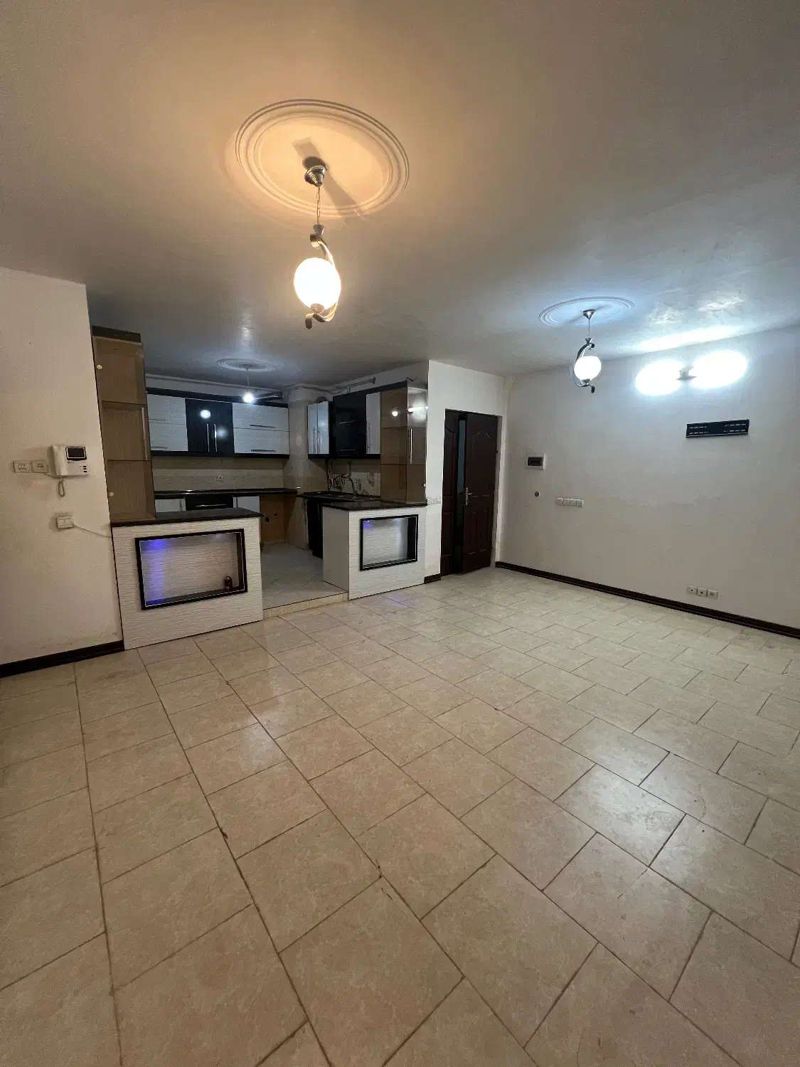 شهرک اکباتان، انتهای کمیل، مجتمع آتیه|اجارهٔ آپارتمان|کرمان, |دیوار