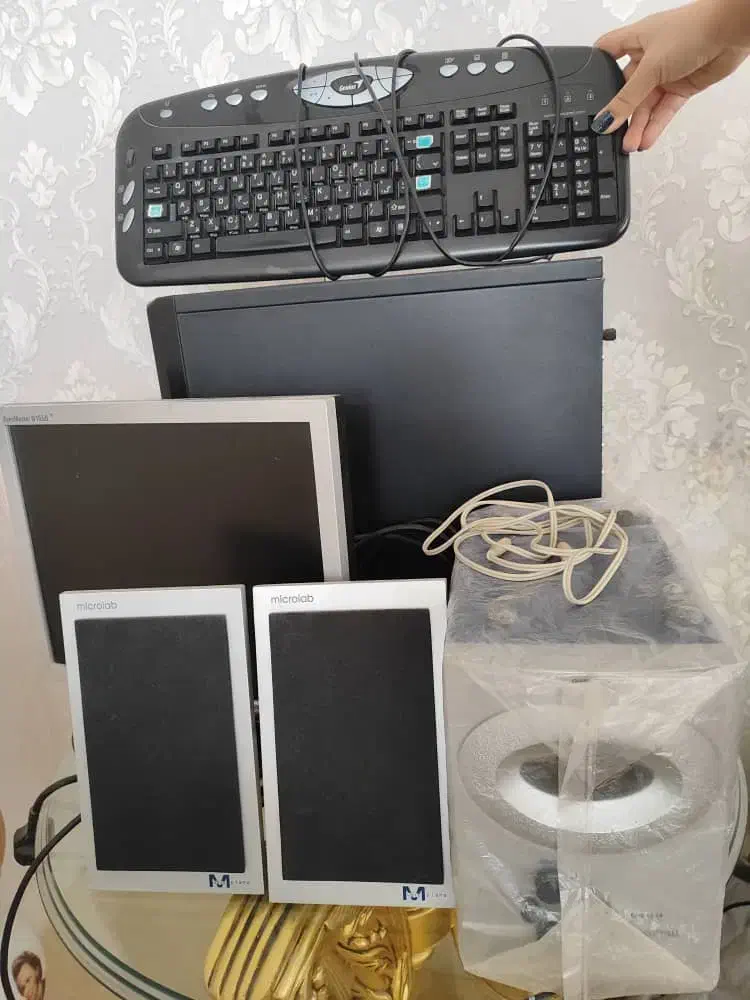 کامپیوتر|رایانه رومیزی|شیراز, شهرک گلستان|دیوار