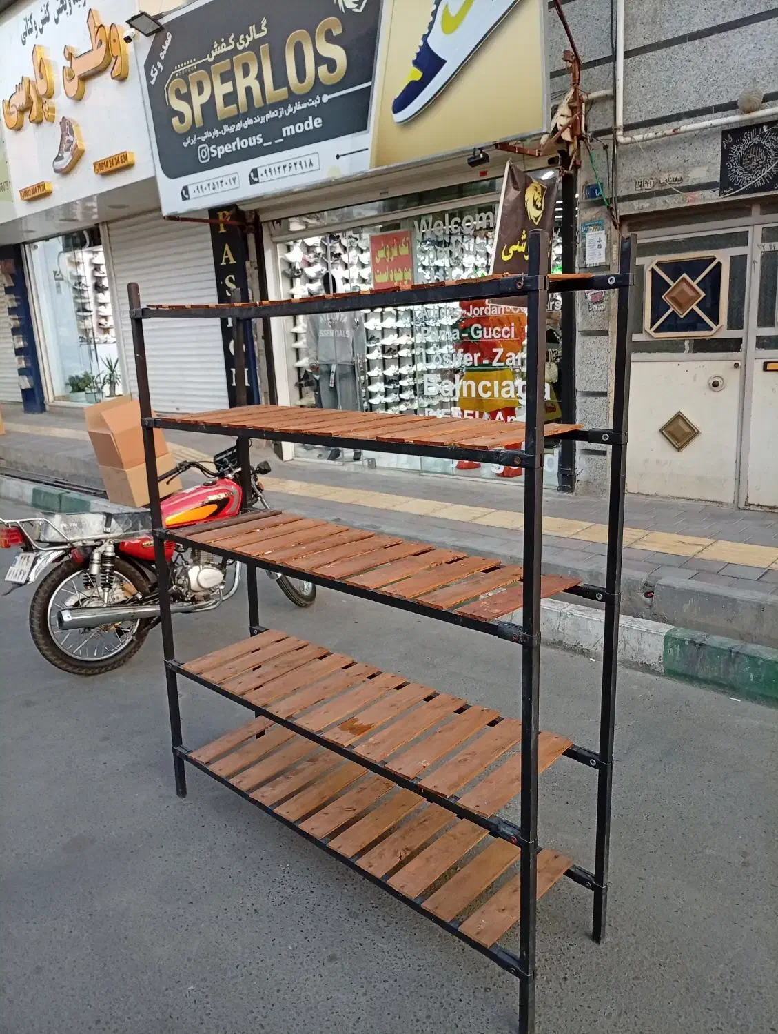 قفسه لباس کفش|کتابخانه، شلف، قفسه‌های دیواری|اسلام‌شهر, شهرک توحید|دیوار