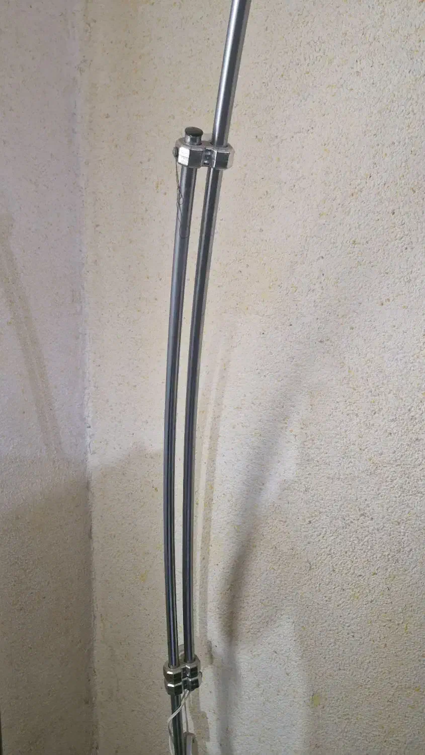 آباژور کنار مبلی با پایه قابل تنظیم ارتفاع زیرقیمت|چراغ خواب و آباژور|بندرعباس, |دیوار