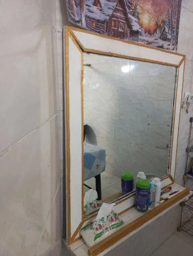 ایینه مربعی|آینه|کرمان, |دیوار