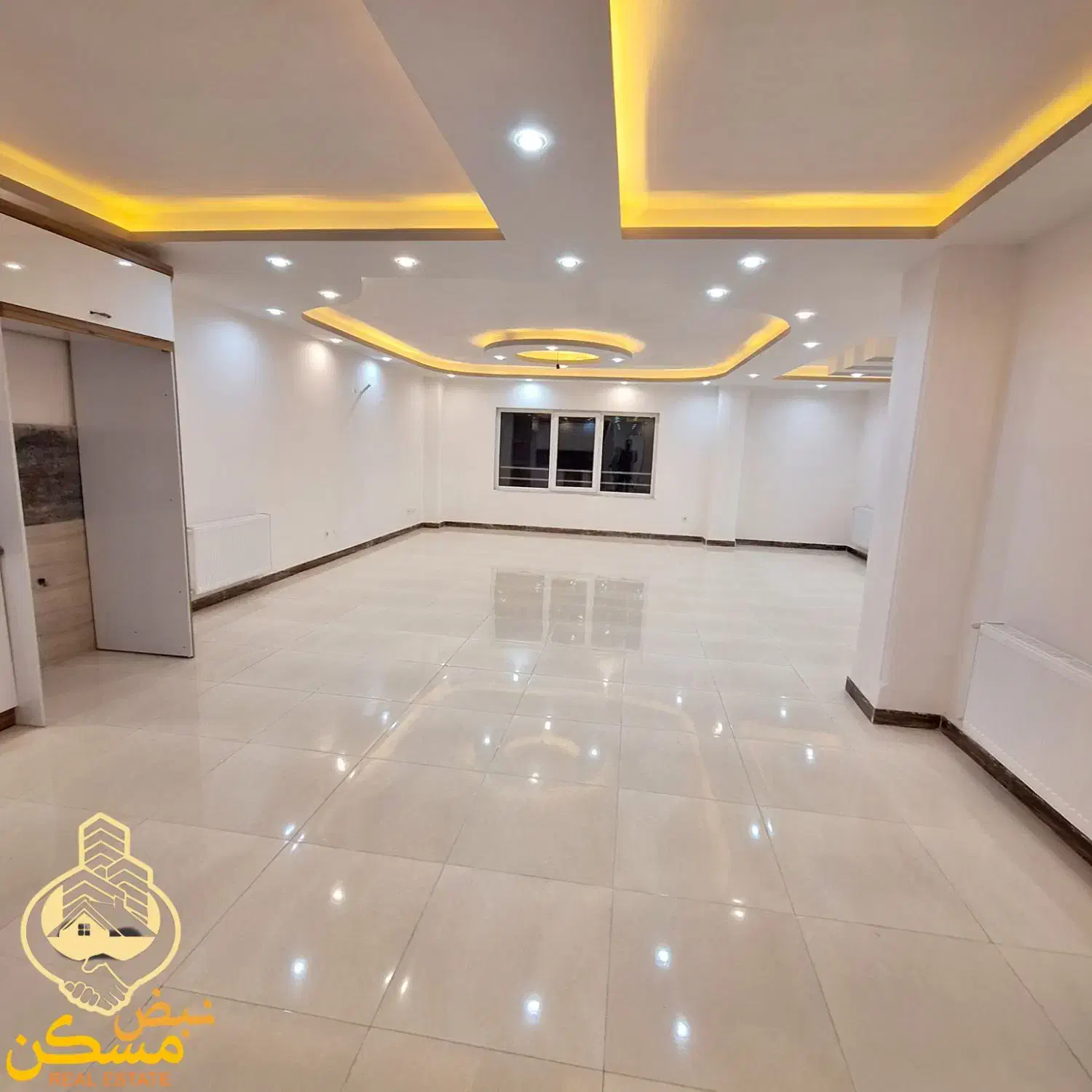 تک واحد //۱۴۲متری// تاپ لوکیشن با آسانسور|فروش آپارتمان|فومن, |دیوار