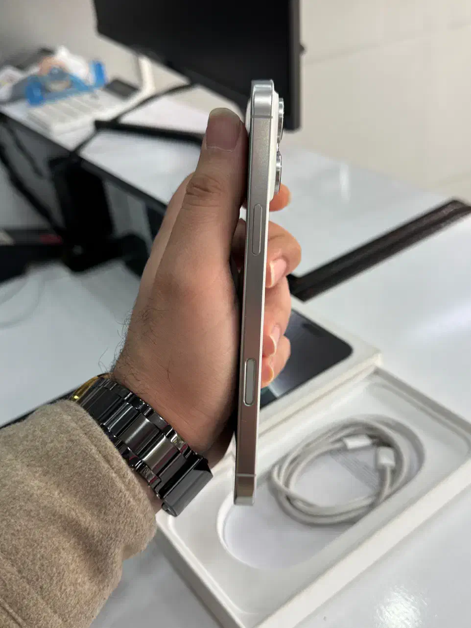 ۱۶ پرو مکس / با ریجستر / ۲۵۶ گیگ|موبایل|اصفهان, کساره|دیوار