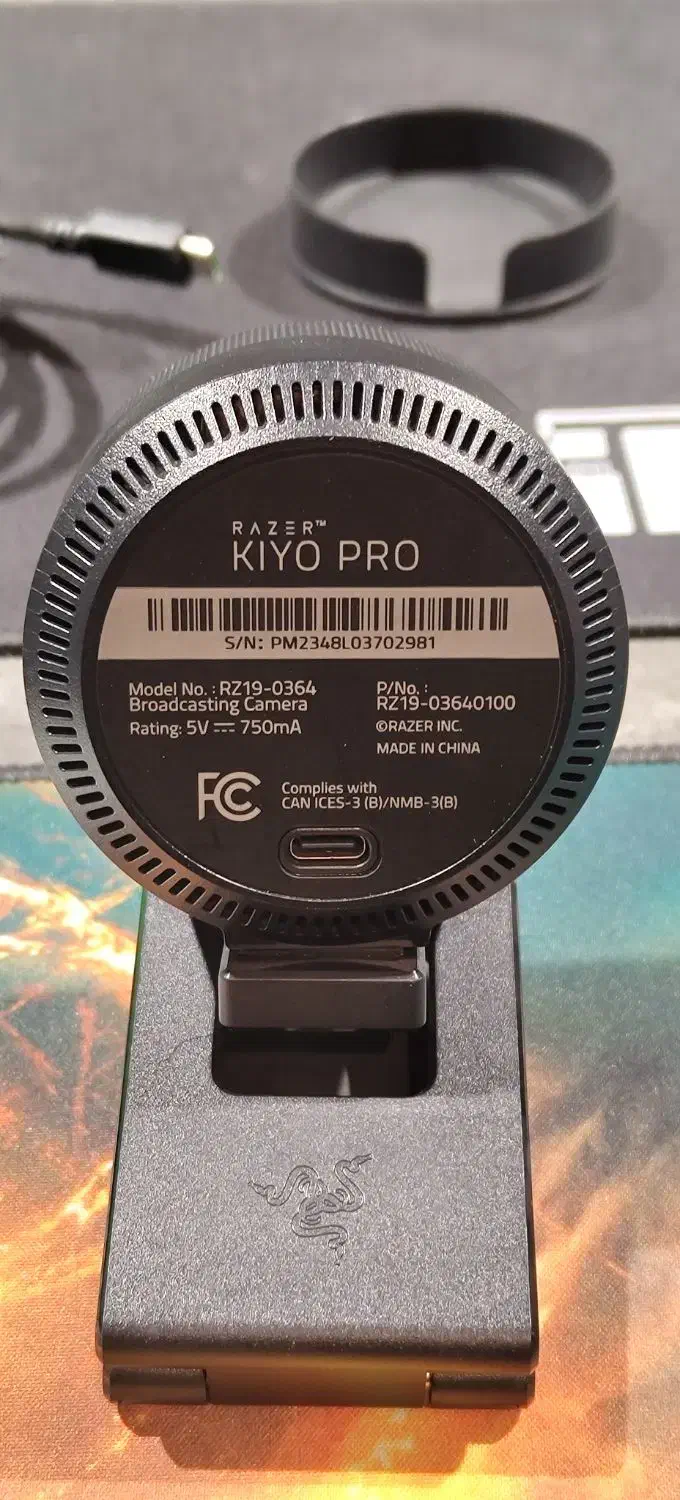 وب کم razer kiyo pro ( webcam )|قطعات و لوازم جانبی رایانه|قم, بنیاد|دیوار