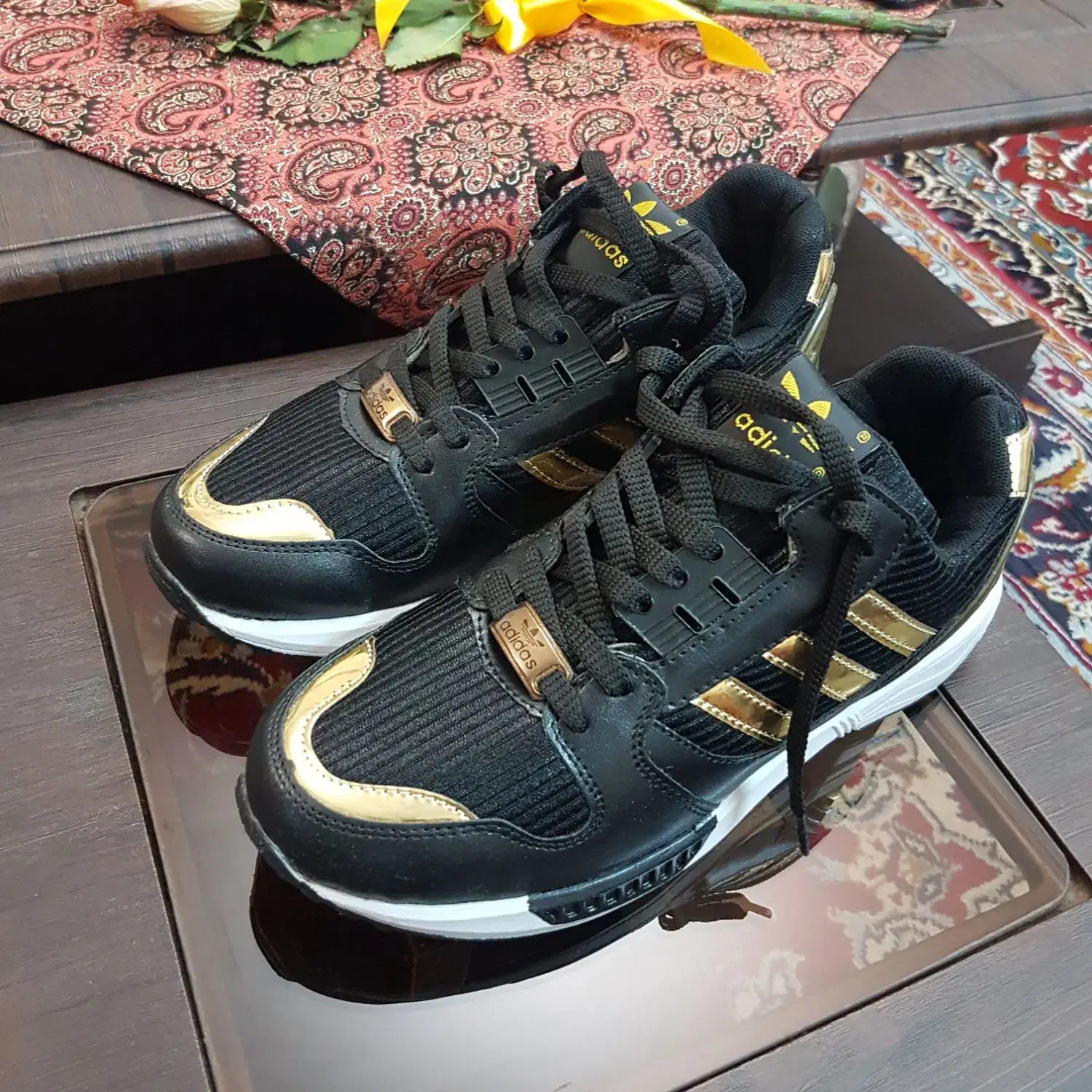 دو عدد کتانی سایز ۴۰|کیف، کفش، کمربند|لنگرود, |دیوار