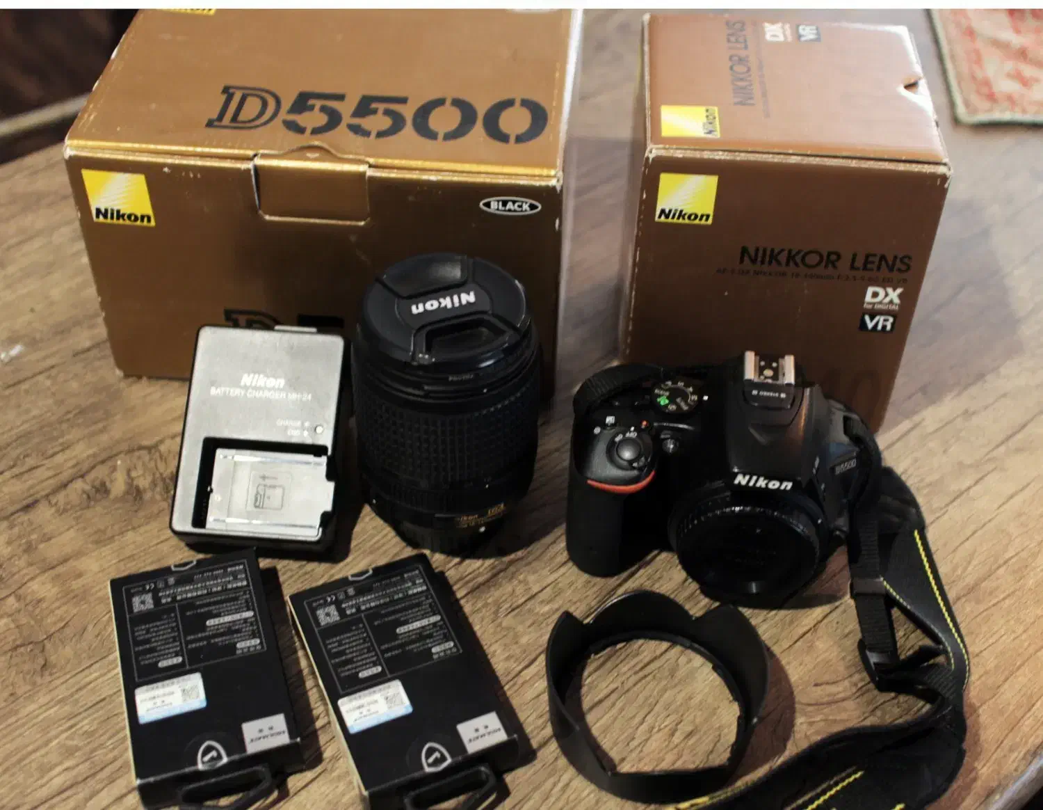 دوربین عکاسی نیکون ۵۵۰۰ + لنز ۱۰ ۲۰ سیگما|دوربین عکاسی و فیلم‌برداری|لاهیجان, شهرک سلمان فارسی|دیوار