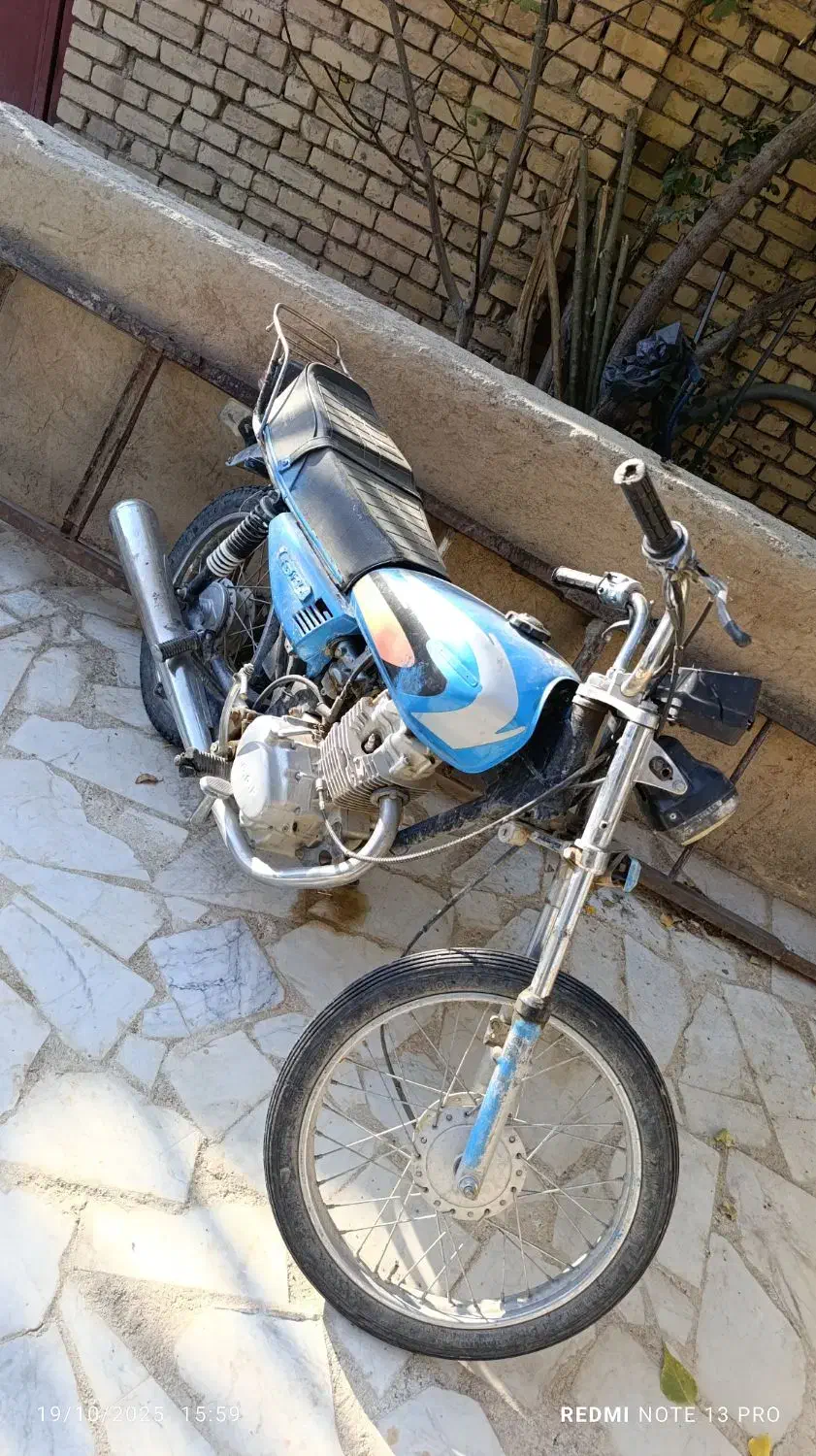 موتور هوندای ۱۲۵ مدل ۹۵|موتورسیکلت|الیگودرز, |دیوار