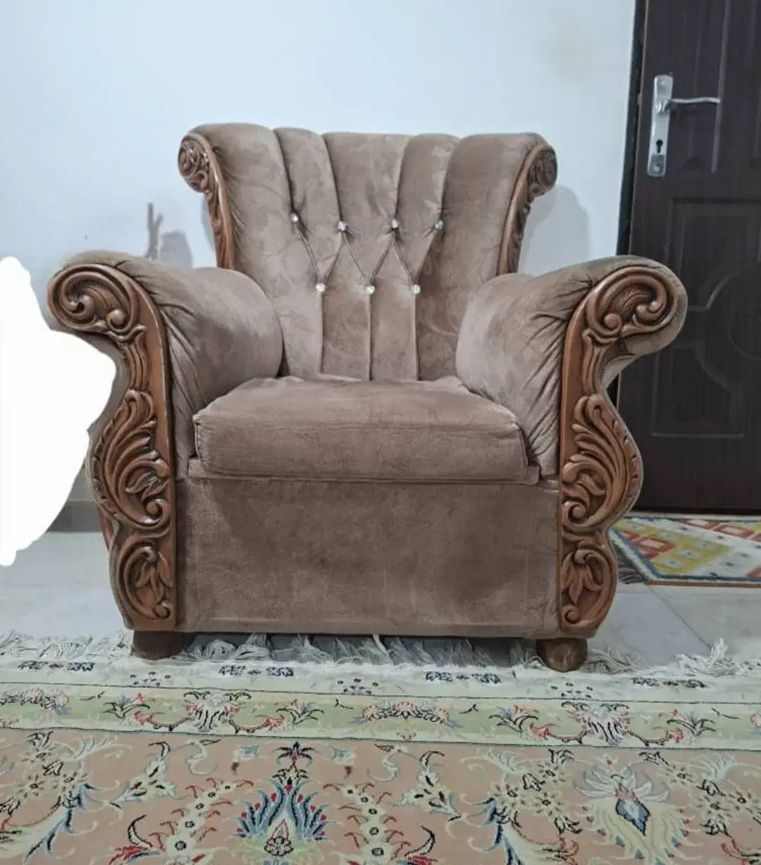 مبل ۹نفره کارکرده|مبلمان خانگی و میز عسلی|دالخانی, |دیوار