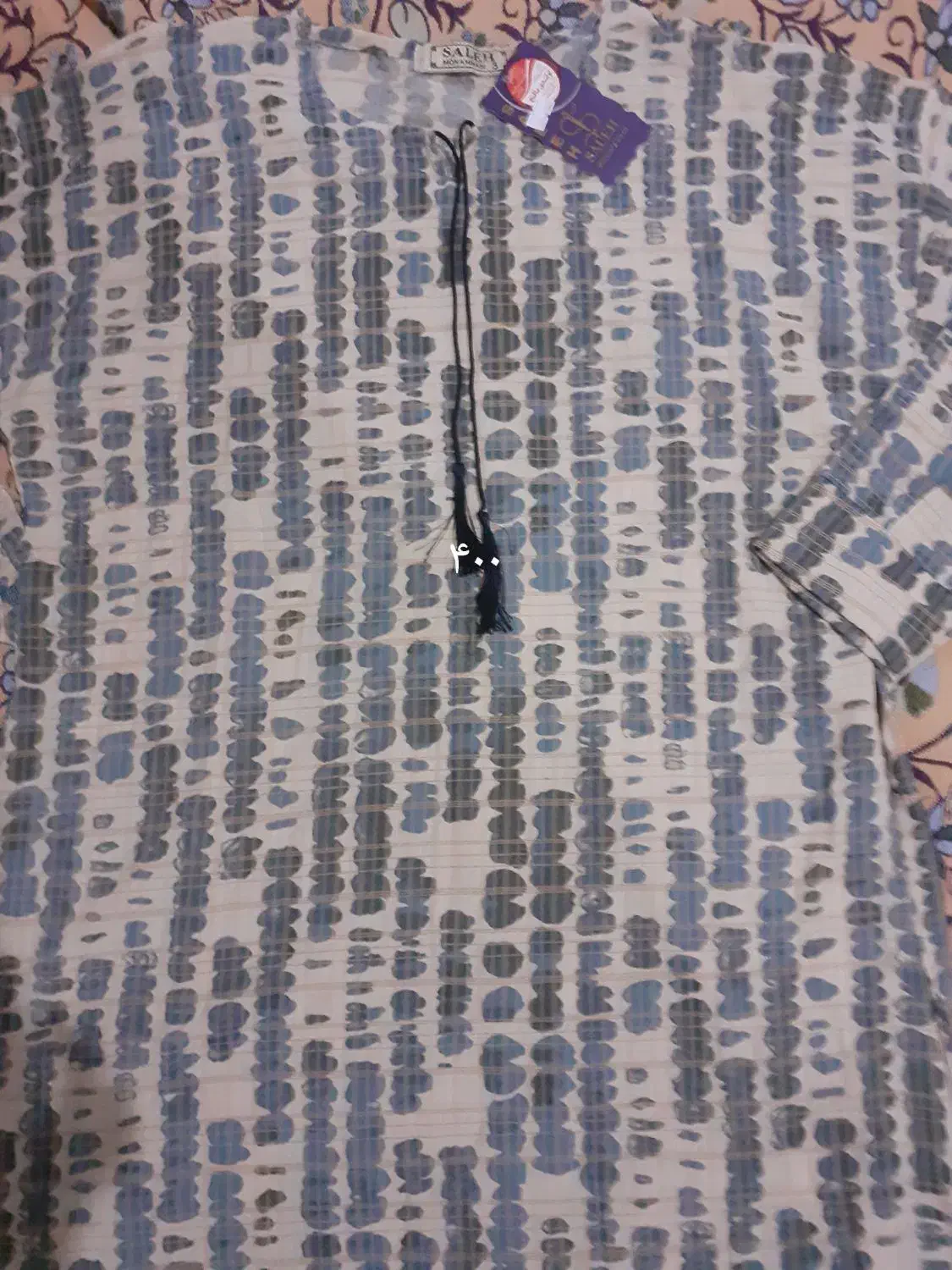 لباس شومیز|لباس|صحنه, |دیوار