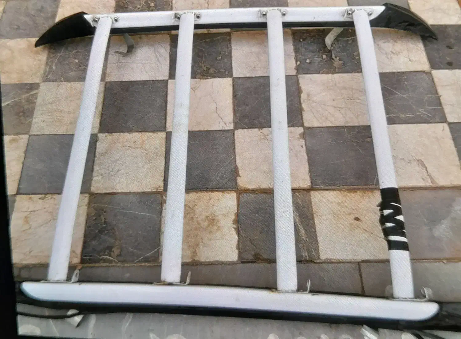 باربند ۲۰۶|قطعات یدکی و لوازم جانبی|شاهینشهر, فردوسی|دیوار