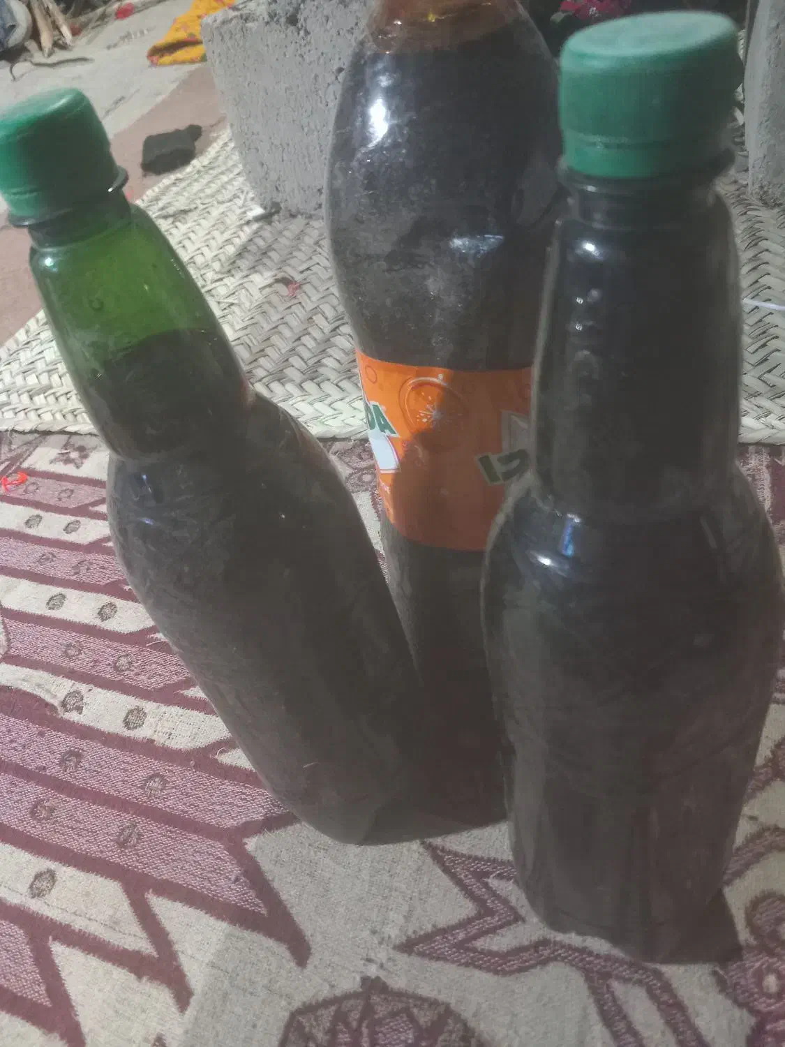 شیره خرما|خوردنی و آشامیدنی|ایرندگان, |دیوار