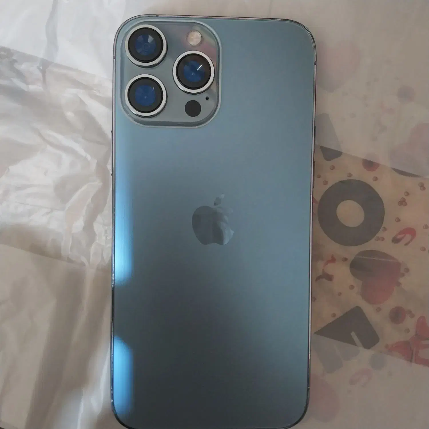 ایفون ۱۵پرو|موبایل|خوی, |دیوار