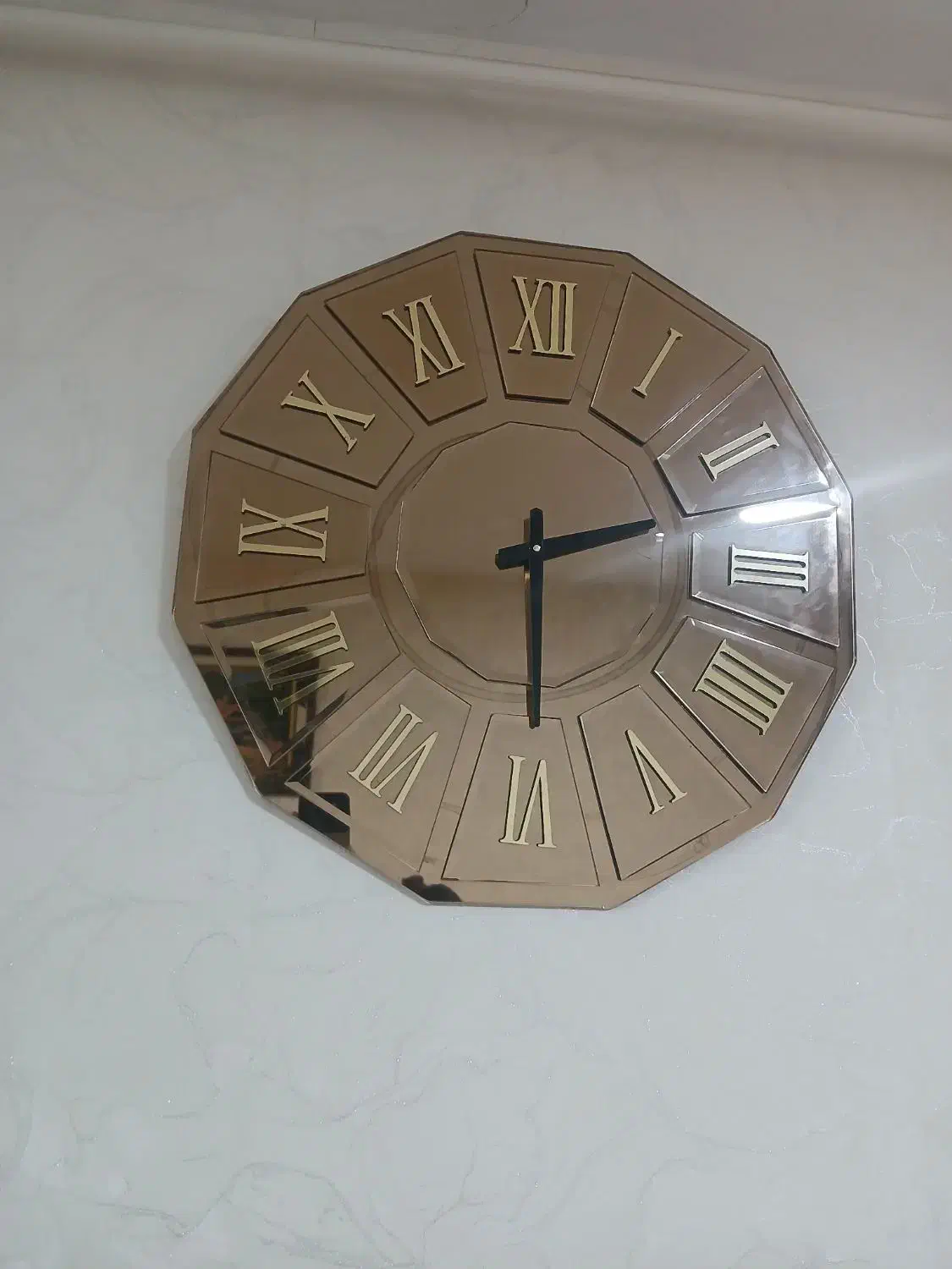 تعدادی وسایل خانه|فرش|بندر ماهشهر, |دیوار