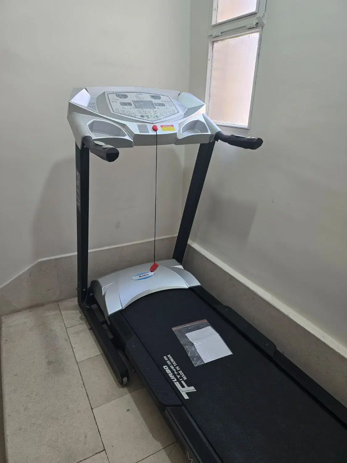 تردمیل شیب برقی مگافیتنس تایوانی اصل از بهترین ها|تجهیزات ورزشی|اصفهان, خلیل آباد|دیوار