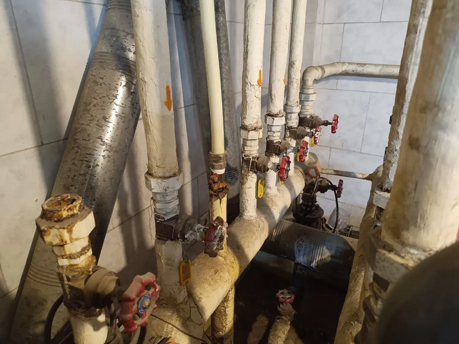 موتور خانه سرمایش و گرمایش|خدمات پیشه و مهارت|اصفهان, خانه اصفهان|دیوار