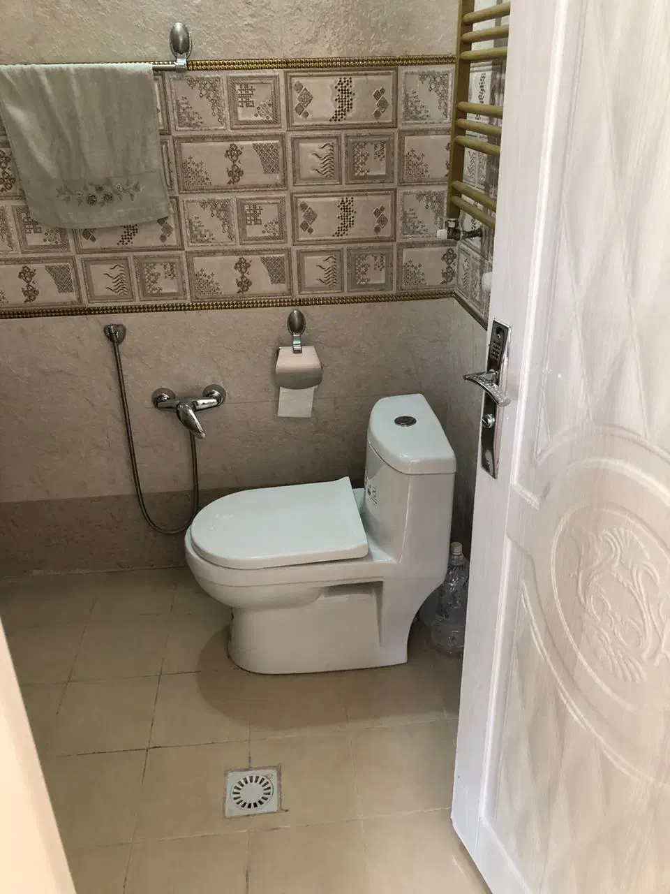 ۱۵۰متر خوش نقشه/۳خواب نورگیر/سالن پرده خور/ویودار|فروش آپارتمان|اندیشه, اندیشه فاز ۲|دیوار